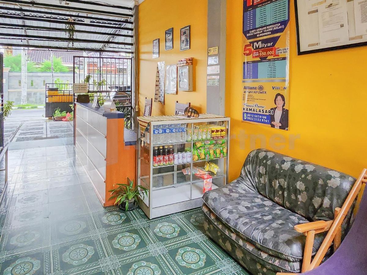 Griya Tambun Raya Redpartner Hotel Tumbangrungan Bagian luar foto